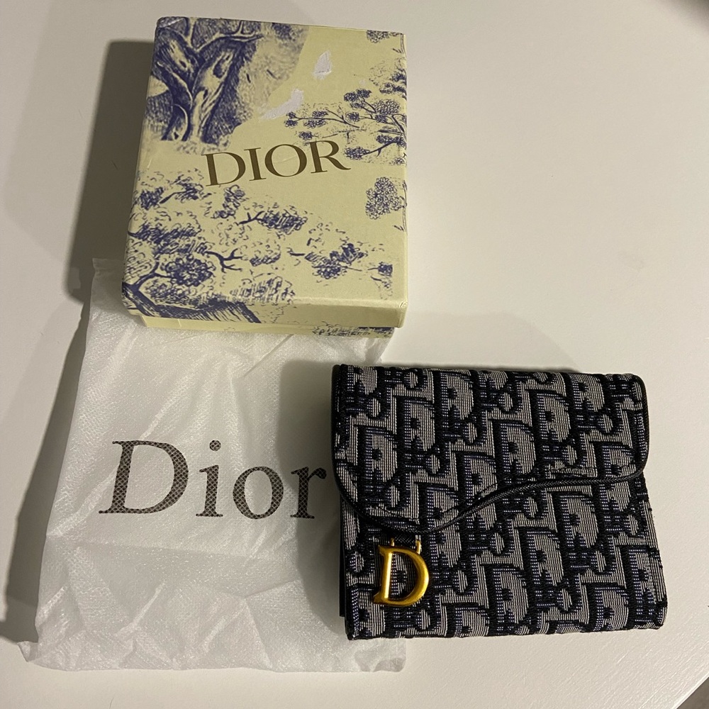 Dior Wallet